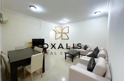 Apartment - 3 Bedrooms - 2 Bathrooms for rent in Thabit Bin Zaid Street - Al Mansoura - Doha