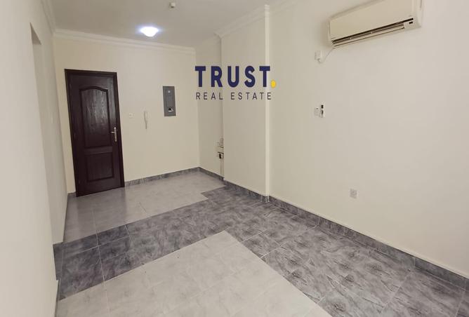 938997 - Property Main Image
