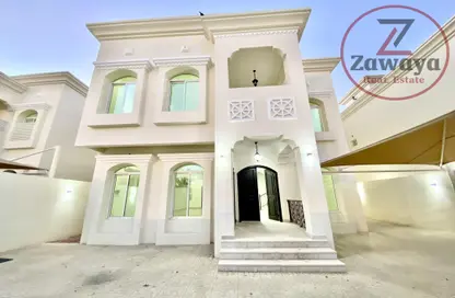Villa - 5 Bedrooms - 7 Bathrooms for rent in Al Thumama - Al Thumama - Doha
