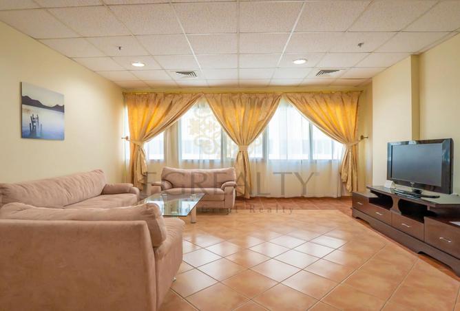 984079 - Property Image 2