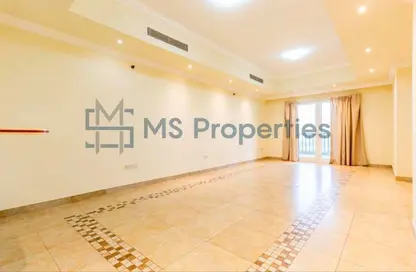 Apartment - 2 Bedrooms - 3 Bathrooms for sale in West Porto Drive - Porto Arabia - The Pearl Island - Doha