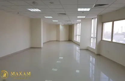 Office Space - Studio - 2 Bathrooms for rent in Old Al Ghanim - Al Ghanim - Doha