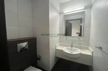 Bathroom image for: Apartment - 4 Bedrooms - 3 Bathrooms for rent in Al Ruwais - Al Ruwais - Al Shamal, Image 1