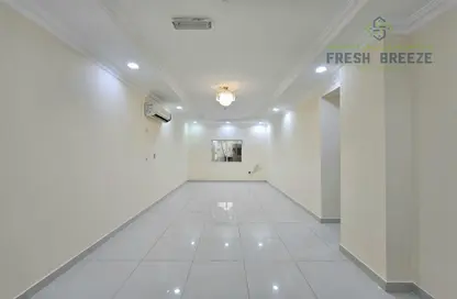 شقة - 2 غرف نوم - 2 حمامات للايجار في نجمة - الدوحة