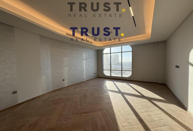 942746 - Property Image 2