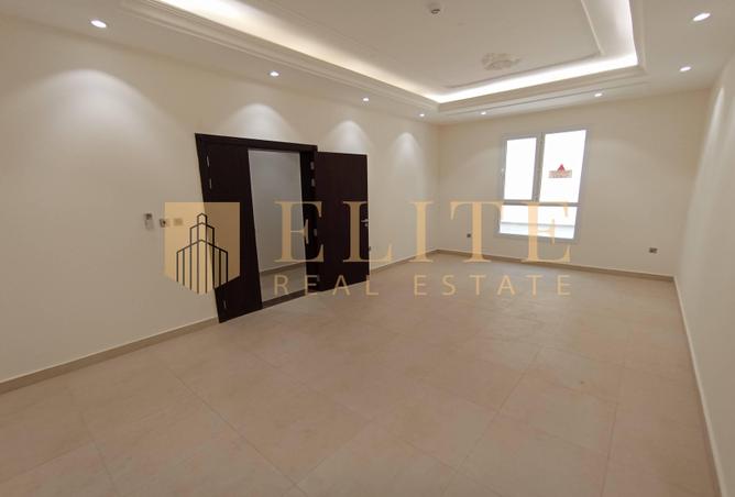 943175 - Property Image 3
