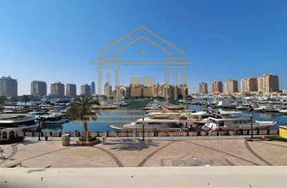 Townhouse - 4 Bedrooms - 5 Bathrooms for rent in East Porto Drive - Porto Arabia - The Pearl Island - Doha