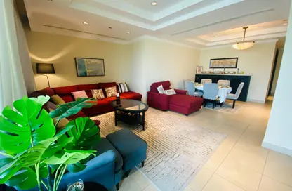 Apartment - 1 Bedroom - 2 Bathrooms for rent in East Porto Drive - Porto Arabia - The Pearl Island - Doha