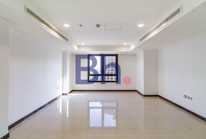 957894 - Property Image 3