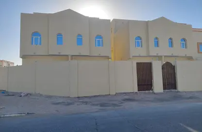 فيلا - 8 غرف نوم - 3 حمامات للبيع في منطقة مويثر - الريان - الدوحة