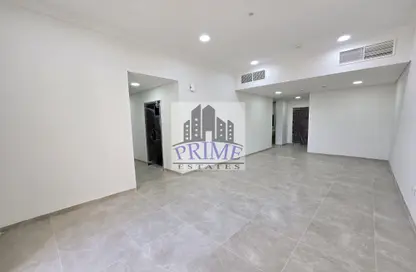 Apartment - 2 Bedrooms - 3 Bathrooms for rent in West Walk - Al Waab - Doha