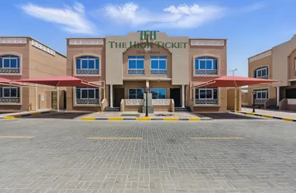 فيلا - 4 غرف نوم - 4 حمامات للايجار في مريخ - المريخ - الدوحة