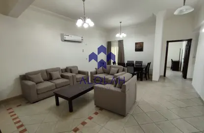 Apartment - 2 Bedrooms - 2 Bathrooms for rent in Al Mansoura - Al Mansoura - Doha