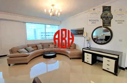 Apartment - 2 Bedrooms - 3 Bathrooms for rent in Al Shatt Street - West Bay - Doha