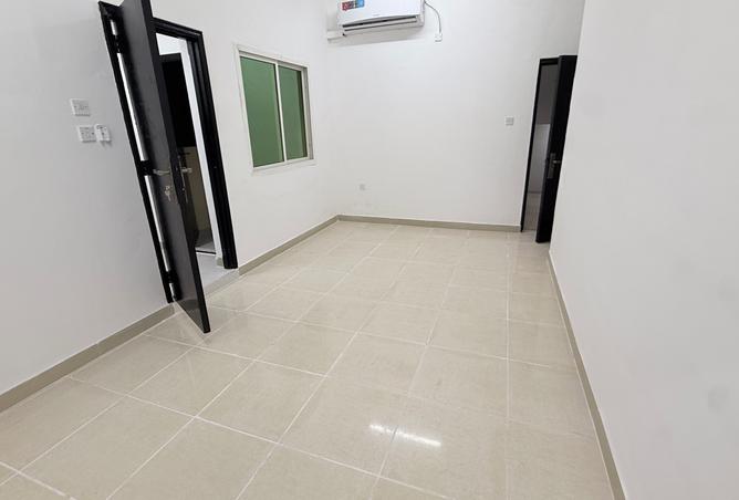 1005975 - Property Image 2