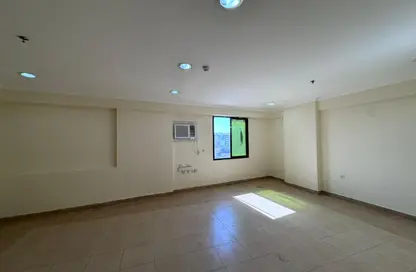 Apartment - 2 Bedrooms - 2 Bathrooms for rent in Muntazah 7 - Al Muntazah - Doha