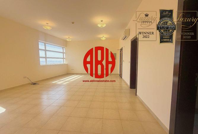 967564 - Property Image 3