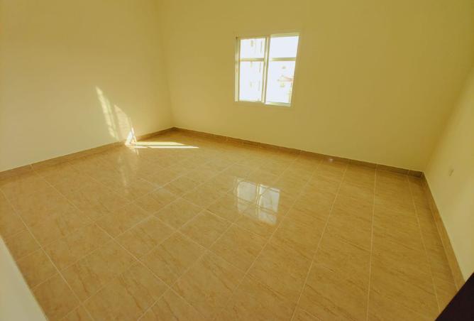 983009 - Property Image 3