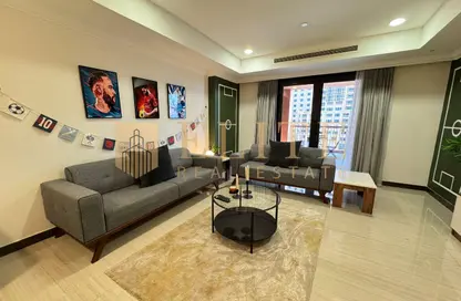 Apartment - 1 Bedroom - 2 Bathrooms for rent in West Porto Drive - Porto Arabia - The Pearl Island - Doha