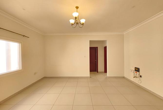 1010670 - Property Image 2