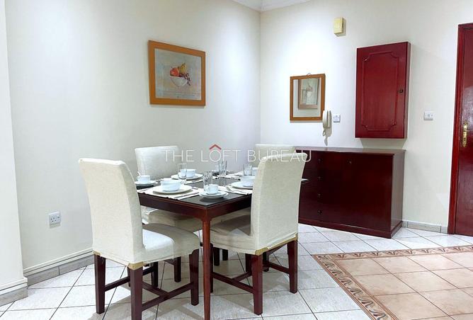 909902 - Property Image 2