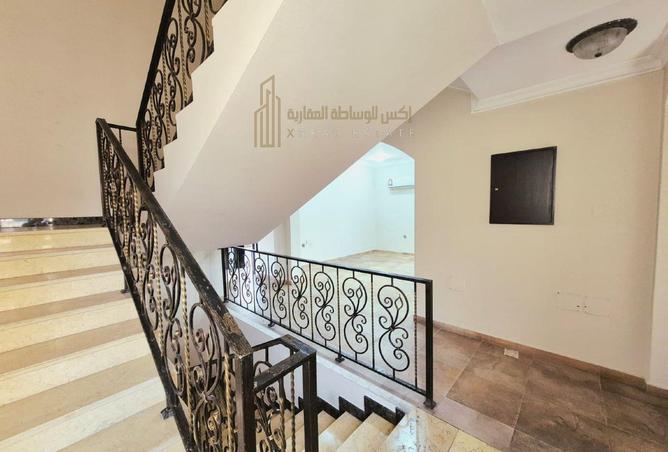 1004560 - Property Image 3