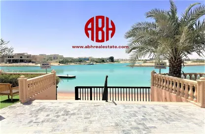 صورة لـ حوض سباحة مجمع سكني - 4 غرف نوم - 6 حمامات للايجار في فلل واست باي لاغون - وست باي لاجون - بحيرة وست لاجون - الدوحة ، صورة رقم 1