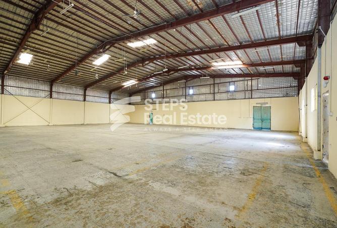 937943 - Property Image 2