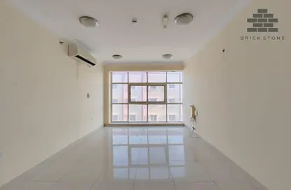 Apartment - 2 Bedrooms - 3 Bathrooms for rent in Al Mansoura - Al Mansoura - Doha