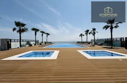 Apartment - 2 Bedrooms - 3 Bathrooms for rent in Viva West - Viva Bahriyah - The Pearl Island - Doha