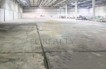 Warehouse - Studio - 2 Bathrooms for rent in Industrial Area 5 - Industrial Area - Industrial Area - Doha