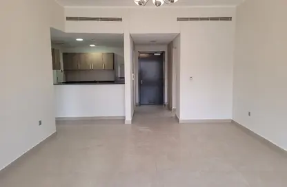 شقة - غرفة نوم - 2 حمامات للايجار في دارا - فوكس هيلز - الوسيل