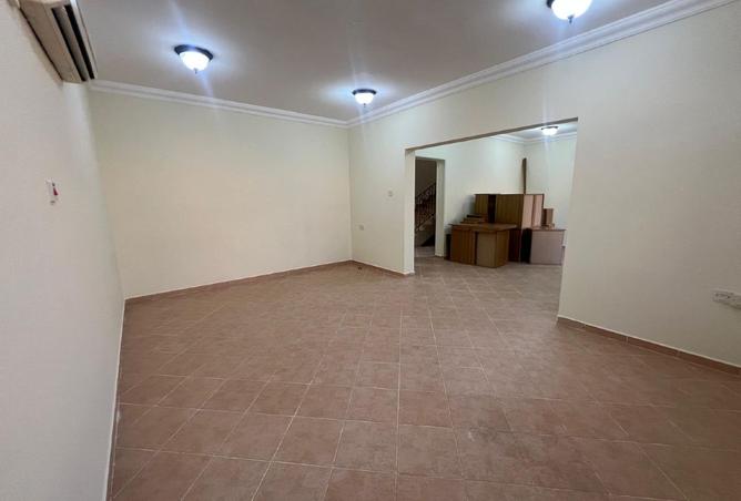953349 - Property Image 3