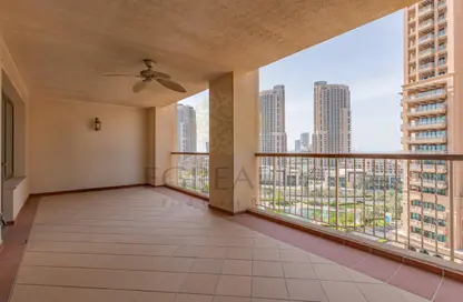 شقة - 2 غرف نوم - 3 حمامات للايجار في طريق بورتو الغربي - بورتو أرابيا - جزيرة اللؤلؤة - الدوحة