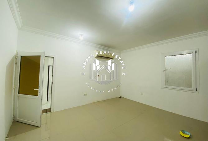 999207 - Property Image 2