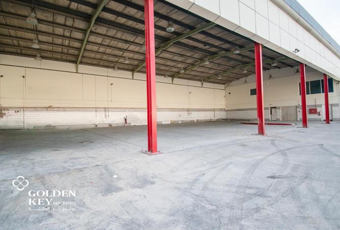 990044 - Property Image 2