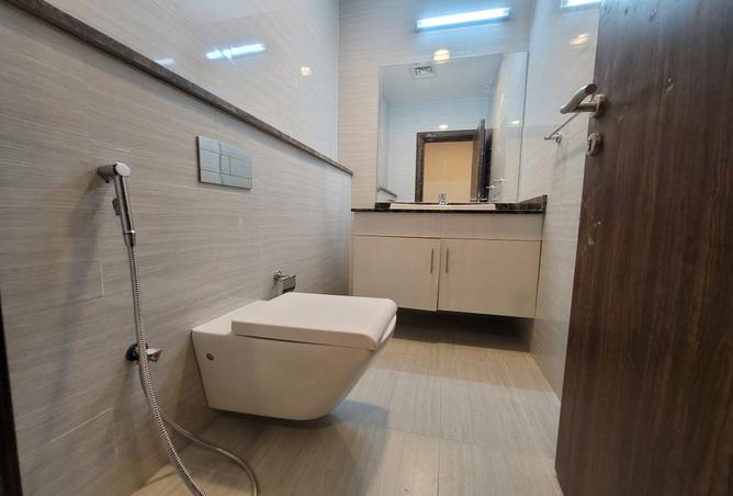 1004950 - Property Image 2