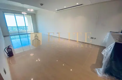 Apartment - 1 Bedroom - 2 Bathrooms for rent in Viva West - Viva Bahriyah - The Pearl Island - Doha