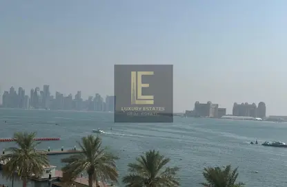 تاون هاوس - 4 غرف نوم - 5 حمامات للايجار في طريق بورتو الغربي - بورتو أرابيا - جزيرة اللؤلؤة - الدوحة