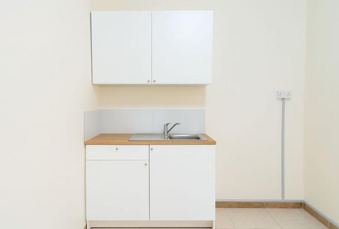 988674 - Property Image 3