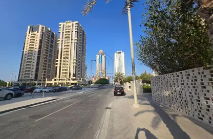 بناية كاملة - استوديو - 8 حمامات للبيع في مرتفعات مارينا لوسيل - منطقة المارينا - الوسيل