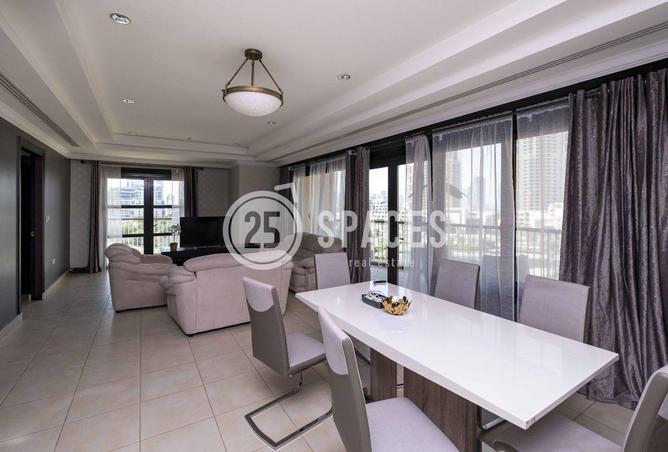 958907 - Property Image 2