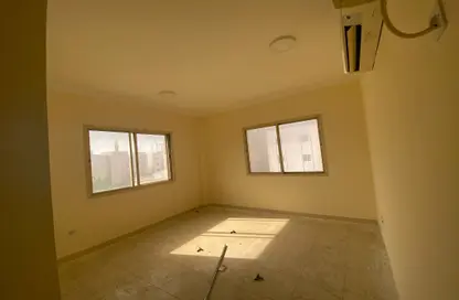 Apartment - 3 Bedrooms - 2 Bathrooms for rent in Al Sadd Road - Al Sadd - Doha