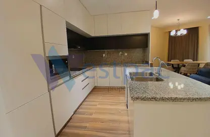 شقة - 2 غرف نوم - 3 حمامات للايجار في حدائق فلورستا - حدائق فلورستا - جزيرة اللؤلؤة - الدوحة