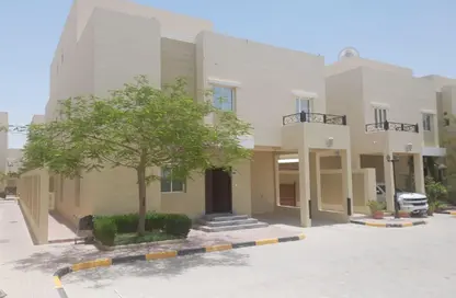 مجمع سكني - 4 غرف نوم - 5 حمامات للايجار في شارع  بو هامو - أبو هامور - الدوحة