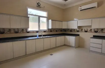 Villa - 6 Bedrooms - 6 Bathrooms for rent in Al Wukair - Al Wukair - Al Wakra