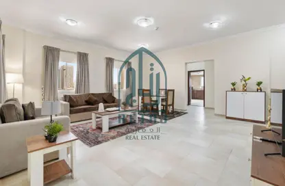 Apartment - 2 Bedrooms - 2 Bathrooms for rent in Al Nasr Street - Al Nasr - Doha