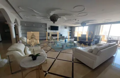 Penthouse - 7 Bedrooms - 7 Bathrooms for rent in Viva Central - Viva Bahriyah - The Pearl Island - Doha