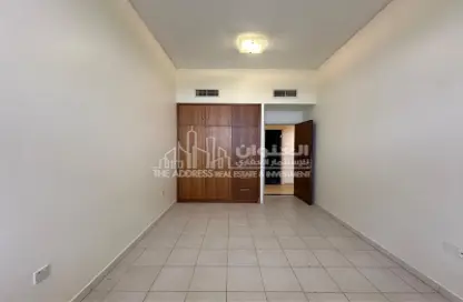 Apartment - 2 Bedrooms - 2 Bathrooms for rent in Block 6 Arkan - Barwa Commercial Avenue - Umm Al Seneem - Doha