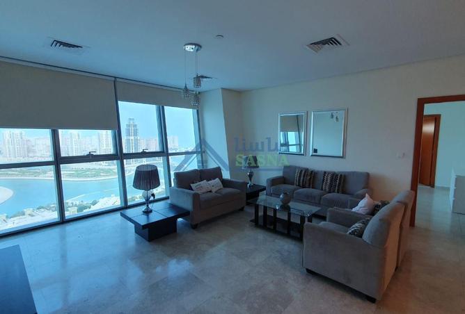 952804 - Property Image 2